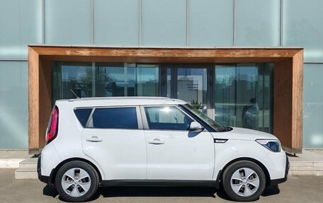 KIA Soul II рестайлинг, 2014 год, 1 300 000 рублей, 5 фотография