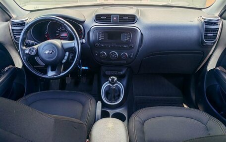 KIA Soul II рестайлинг, 2014 год, 1 300 000 рублей, 7 фотография