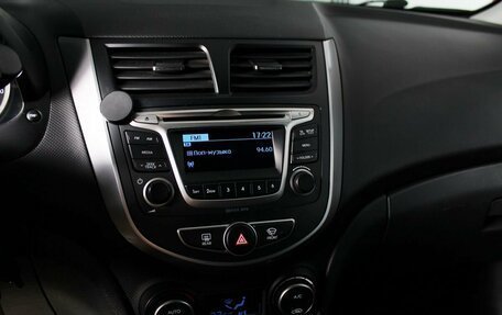 Hyundai Solaris II рестайлинг, 2016 год, 1 099 000 рублей, 11 фотография