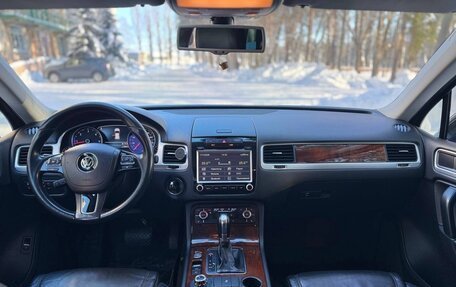 Volkswagen Touareg III, 2013 год, 2 100 000 рублей, 14 фотография