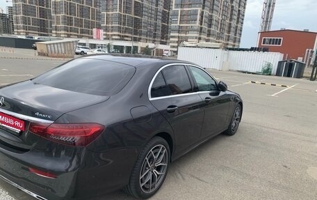 Mercedes-Benz E-Класс, 2020 год, 5 350 000 рублей, 5 фотография