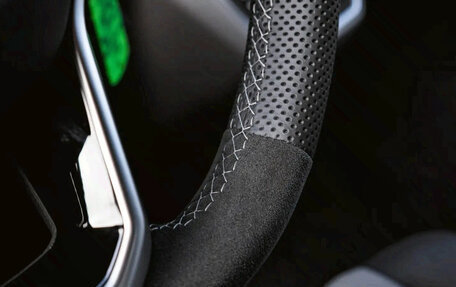 Volkswagen Caravelle T6 рестайлинг, 2023 год, 5 800 000 рублей, 24 фотография