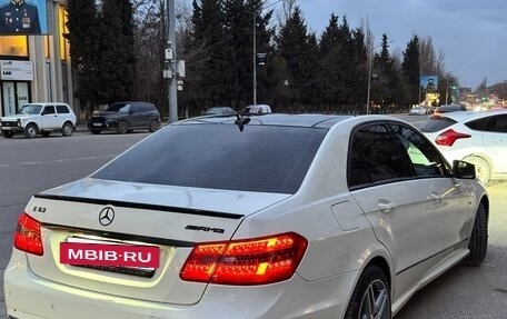 Mercedes-Benz E-Класс, 2010 год, 1 295 000 рублей, 2 фотография