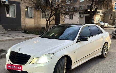 Mercedes-Benz E-Класс, 2010 год, 1 295 000 рублей, 4 фотография