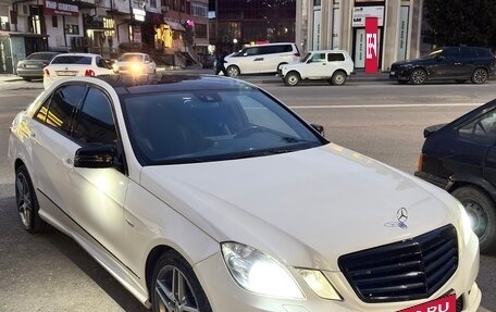 Mercedes-Benz E-Класс, 2010 год, 1 295 000 рублей, 10 фотография