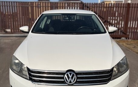 Volkswagen Passat B7, 2012 год, 1 150 000 рублей, 1 фотография