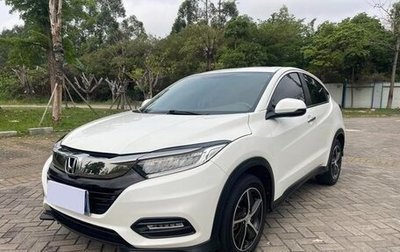 Honda Vezel, 2022 год, 1 600 000 рублей, 1 фотография