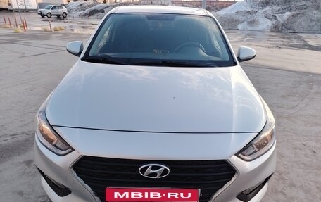 Hyundai Solaris II рестайлинг, 2018 год, 1 500 000 рублей, 1 фотография