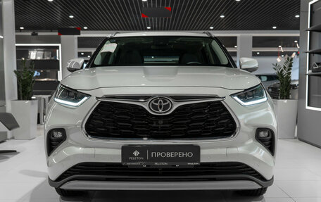 Toyota Highlander, 2025 год, 5 500 000 рублей, 3 фотография