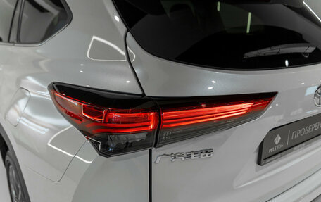 Toyota Highlander, 2025 год, 5 500 000 рублей, 30 фотография