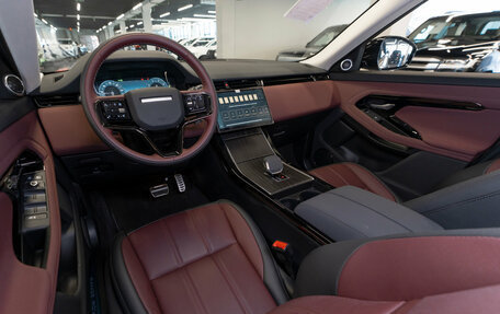 Land Rover Range Rover Evoque II, 2025 год, 6 000 000 рублей, 7 фотография