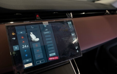 Land Rover Range Rover Evoque II, 2025 год, 6 000 000 рублей, 22 фотография