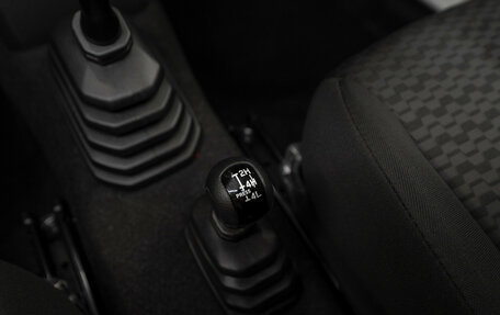 Suzuki Jimny, 2025 год, 4 080 000 рублей, 19 фотография