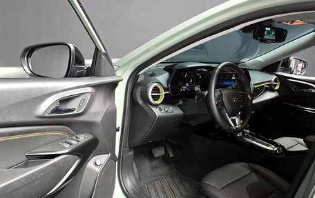 Chevrolet Trax, 2025 год, 1 680 000 рублей, 4 фотография