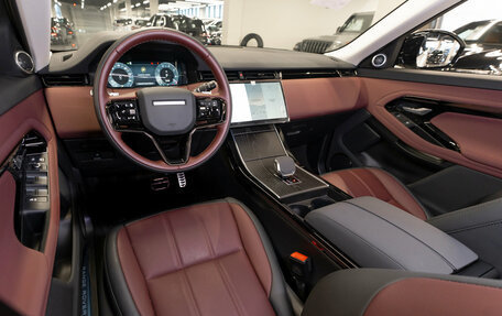 Land Rover Range Rover Evoque II, 2025 год, 6 000 000 рублей, 7 фотография