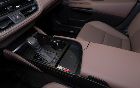 Lexus ES VII, 2025 год, 5 950 000 рублей, 15 фотография