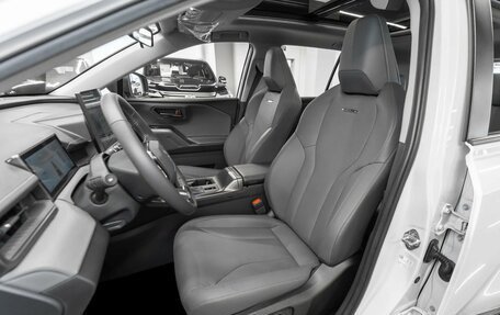 Toyota RAV4, 2026 год, 4 800 000 рублей, 9 фотография