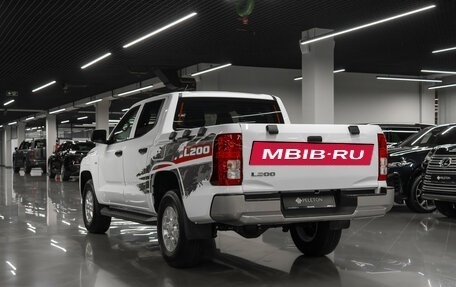 Mitsubishi L200, 2024 год, 4 490 000 рублей, 5 фотография