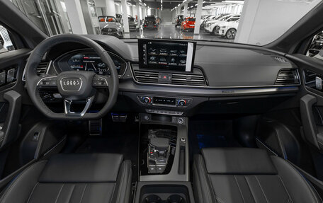 Audi Q5, 2025 год, 5 850 000 рублей, 8 фотография