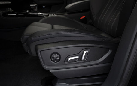 Audi Q5, 2025 год, 5 900 000 рублей, 23 фотография