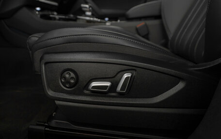 Audi Q5, 2025 год, 5 900 000 рублей, 24 фотография