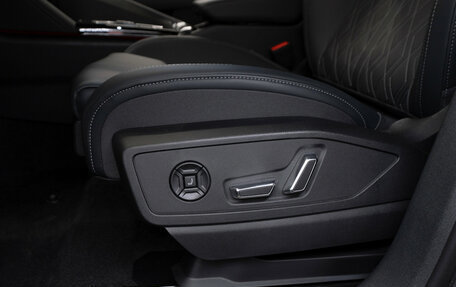 Audi Q5, 2025 год, 7 050 000 рублей, 23 фотография