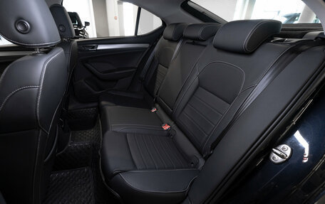 Skoda Superb III рестайлинг, 2025 год, 3 200 000 рублей, 13 фотография