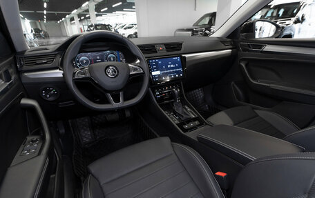 Skoda Superb III рестайлинг, 2025 год, 3 200 000 рублей, 7 фотография