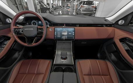 Land Rover Range Rover Evoque II, 2025 год, 6 100 000 рублей, 8 фотография