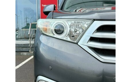 Toyota Highlander III, 2012 год, 1 910 000 рублей, 17 фотография