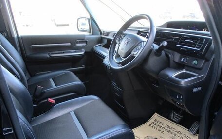 Honda Stepwgn IV, 2022 год, 2 211 000 рублей, 10 фотография