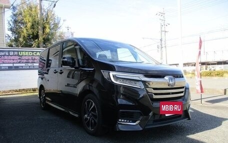 Honda Stepwgn IV, 2022 год, 2 211 000 рублей, 3 фотография