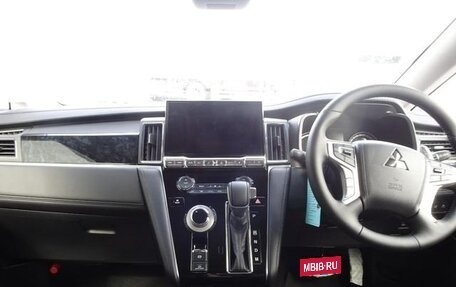 Mitsubishi Delica D:5 I, 2023 год, 3 000 999 рублей, 24 фотография