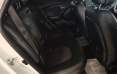 Hyundai ix35 I рестайлинг, 2015 год, 1 290 000 рублей, 16 фотография