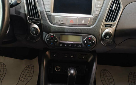 Hyundai ix35 I рестайлинг, 2015 год, 1 290 000 рублей, 14 фотография