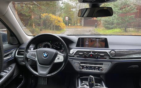 BMW 7 серия, 2018 год, 3 500 000 рублей, 13 фотография