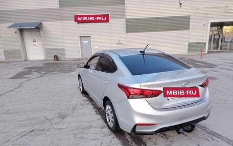 Hyundai Solaris II рестайлинг, 2018 год, 1 500 000 рублей, 4 фотография
