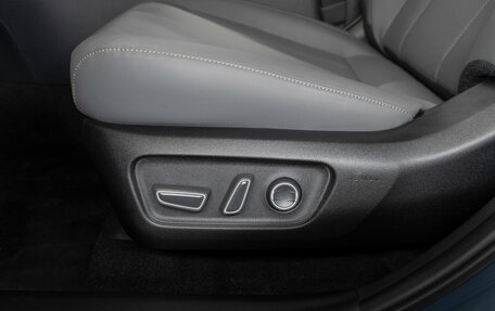 Toyota RAV4, 2026 год, 5 050 000 рублей, 21 фотография