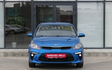 KIA Rio IV, 2018 год, 1 360 000 рублей, 2 фотография