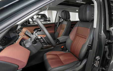 Land Rover Range Rover Evoque II, 2025 год, 5 950 000 рублей, 9 фотография