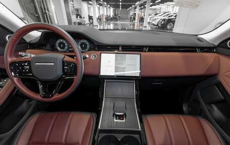 Land Rover Range Rover Evoque II, 2025 год, 5 950 000 рублей, 8 фотография