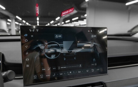 Toyota RAV4, 2025 год, 4 800 000 рублей, 17 фотография