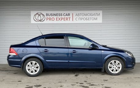 Opel Astra H, 2011 год, 600 000 рублей, 4 фотография