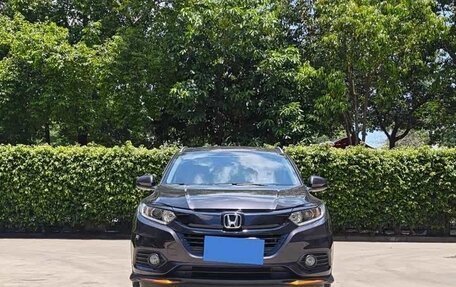 Honda Vezel, 2022 год, 1 580 000 рублей, 2 фотография