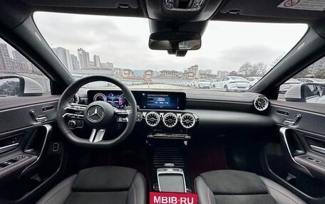 Mercedes-Benz A-Класс, 2023 год, 2 130 000 рублей, 8 фотография