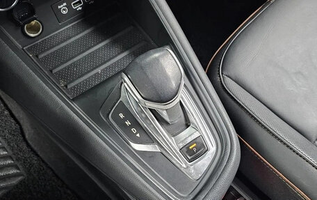 Renault Captur II, 2022 год, 1 611 000 рублей, 5 фотография