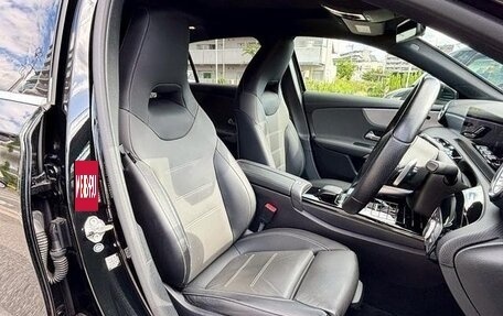 Mercedes-Benz A-Класс, 2023 год, 1 931 000 рублей, 7 фотография
