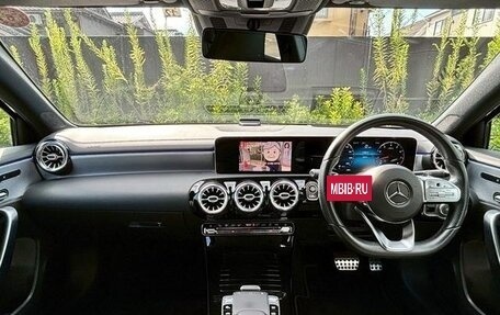 Mercedes-Benz A-Класс, 2023 год, 1 931 000 рублей, 9 фотография