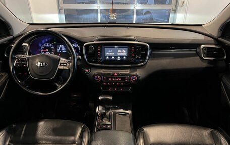KIA Sorento III Prime рестайлинг, 2019 год, 2 340 000 рублей, 9 фотография