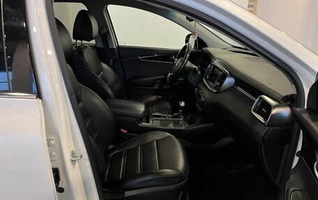 KIA Sorento III Prime рестайлинг, 2019 год, 2 340 000 рублей, 28 фотография